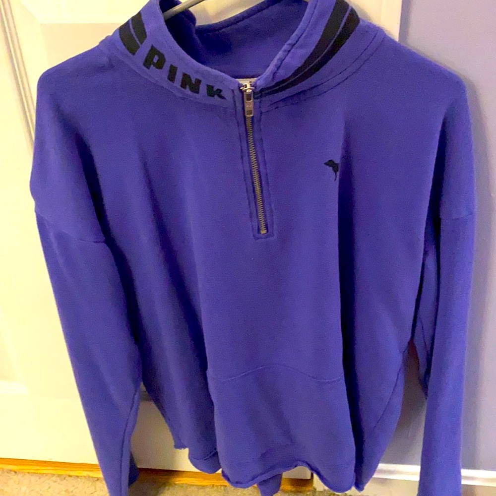 Lightly worn purple PINK sweatshirt. So comfortable and stylish